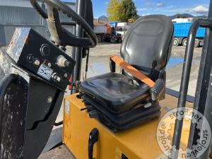 Damperi mini damper, JCB 3TST - 2017 LETNIK- 1215 DELOVNIH UR - HIDROSTATIK