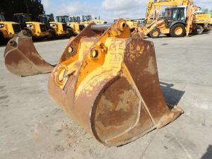 Djelovi i dodatna oprema, LIEBHERR