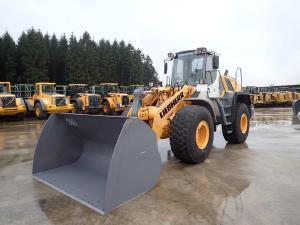 Utovarivači, LIEBHERR L 556 2plus2