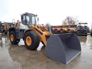 Utovarivači, LIEBHERR L 556 2plus2
