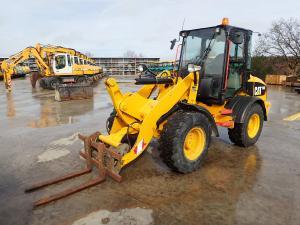 Utovarivači, CATERPILLAR 908 H