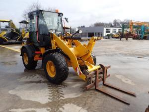 Utovarivači, CATERPILLAR 908 H