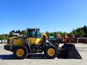 Utovarivači, KOMATSU WA 320 PZ-6