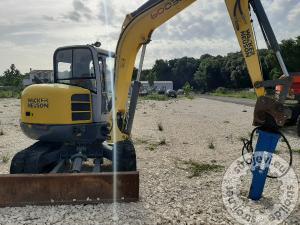 Bageri gusjeničari, NEUSON 6003