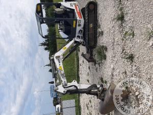 Mini bageri, BOBCAT 325