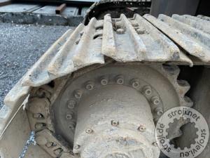 Bageri gusjeničari, CASE 888B - 18 TON