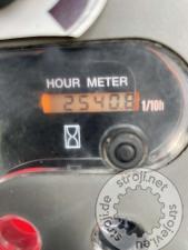 Mini bageri, YANMAR VIO 33