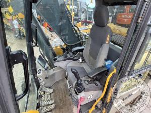 Bageri gusjeničari, VOLVO EC210C NL - 2007 LETNIK - 250CM