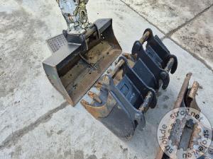 Mini bageri, TAKEUCHI TB225 - POWERTILT - 2020 LETNIK - 2460 DELOVNIH UR