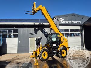 Viličari regalni sa teleskopom, JCB 540-170 - 1265 UR - 2021 LETNIK - 17M - 4T