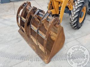 Utovarivači, CASE IH 321F - NOVE PNEMATIKE