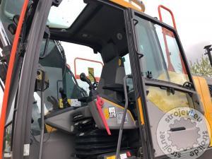 Bageri gusjeničari, VOLVO EC220EL