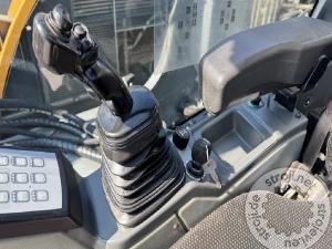 Bageri na kotačima, LIEBHERR A 912 COMPACT - 2018 LETNIK - 6060 UR - 2X KAMERA