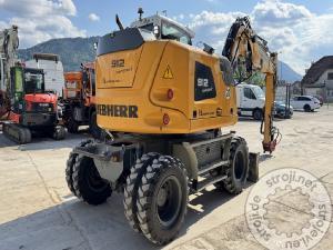 Bageri na kotačima, LIEBHERR A 912 COMPACT - 2018 LETNIK - 6060 UR - 2X KAMERA