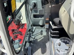 Mini bageri, TAKEUCHI TB250 - 2018 LETNIK - 2370 DELOVNIH UR - POWERTILT