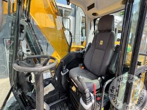 Bageri na kotačima, JCB JC160W - 2017 LETNIK - 5845 UR - 2X ŽLICA