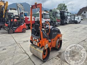 Valjci tandem valjak, HAMM HD 12 VV - 2023 LETNIK - 245 DELOVNIH UR - KOT NOV
