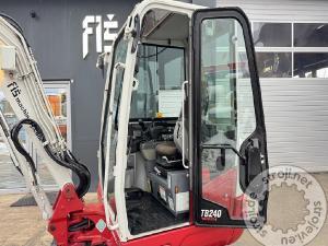 Mini bageri, TAKEUCHI TB240 - POWERTILT - 3X ŽLICA - 2016 LETNIK