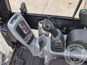 Mini bageri, KUBOTA KX019-4 - 2022 LETNIK - 820 UR - POWERTILT 