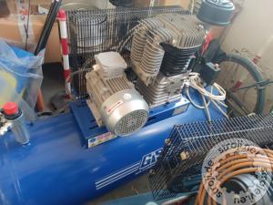 Kompresori klipni, Ostali Batni kompresor GIS model GS35/270/600/CAR/T