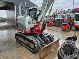 Bageri gusjeničari, TAKEUCHI TB2150 - POWERTILT - 2021 LETNIK - 2910 UR 