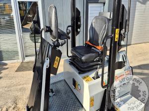 Damperi mini damper, JCB 3STH-2S5 - 2023 LETNIK - 335 UR - KOT NOV