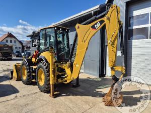 Kombinirke, CATERPILLAR 444F2 - LETNIK 2017 - 4X ŽLICA - 6890 DELOVNIH UR 