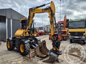 Bageri na kotačima, JCB HYDRADIG 110W - ROTOTILT - LETNIK 2016 - 8120 UR