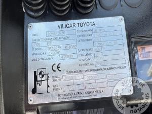 Viličari čeoni, TOYOTA FDF30 - 2015 LETNIK - TRIPLEX - 4075 UR