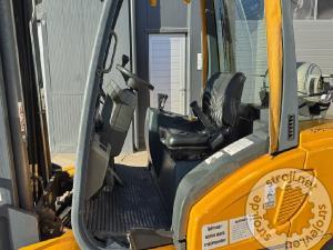 Viličari čeoni, JUNGHEINRICH TFG 545 - 2004 LETNIK - 2505 UR – TRIPLEX