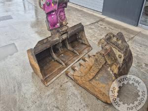 Bageri gusjeničari, TAKEUCHI TB1140 - POWERTILT- 2X ŽLICA - 2012 LETNIK - AC