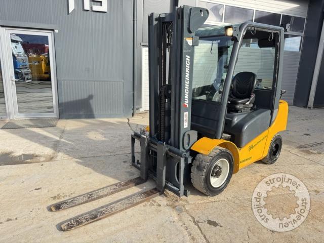 Viličari čeoni, JUNGHEINRICH TFG 430 - 2010 LETNIK - 2100 UR – TRIPLEX