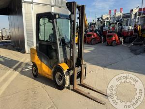 Viličari čeoni, JUNGHEINRICH DFG 435 ZT - 2008 LETNIK - 11210 UR