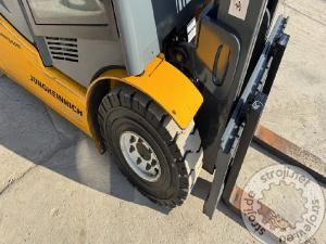 Viličari čeoni, JUNGHEINRICH TFG 320S - 2011 LETNIK - 1725 UR