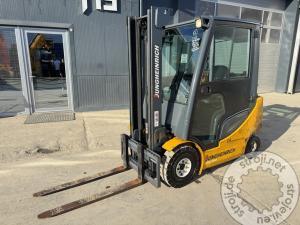 Viličari čeoni, JUNGHEINRICH TFG 320S - 2011 LETNIK - 1725 UR