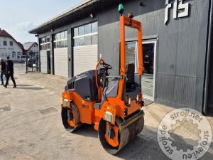 Valjci tandem valjak, HAMM HD 12 VV - 2023 LETNIK - 245 DELOVNIH UR – KOT NOV