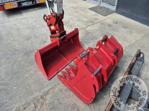 Mini bageri, TAKEUCHI TB260 - POWERTILT - 3X NOVA ŽLICA - 2022 LETNIK - 