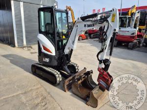 Mini bageri, BOBCAT E26 - POWERTILT - 3X ŽLICA - 2020 LETNIK - 1240 UR