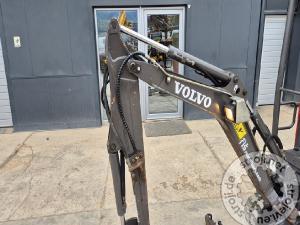 Mini bageri, VOLVO EC18D – LETNIK 2017 – 1625 DELOVNIH UR