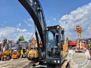 Bageri gusjeničari, HYUNDAI HX220AL - POWERTILT - 2023 LETNIK - 1155 UR