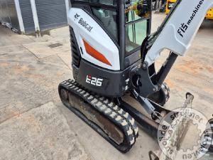 Mini bageri, BOBCAT E26 - POWERTILT - 3X ŽLICE - LETNIK 2019 - 1670 DE