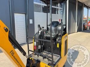 Mini bageri, JCB 16C-1 - LETNIK 2022 - 950 DELOVNIH UR