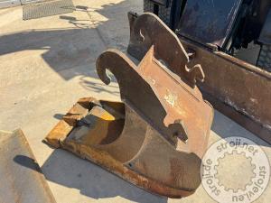 Bageri na kotačima, KOMATSU PW148-8 - TILTROTATOR - LETNIK 2014 - 2X ŽLICA