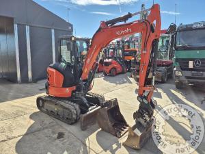 Bageri gusjeničari, KUBOTA U55-4 - 2017 LETNIK - POWERTILT - 5355 UR